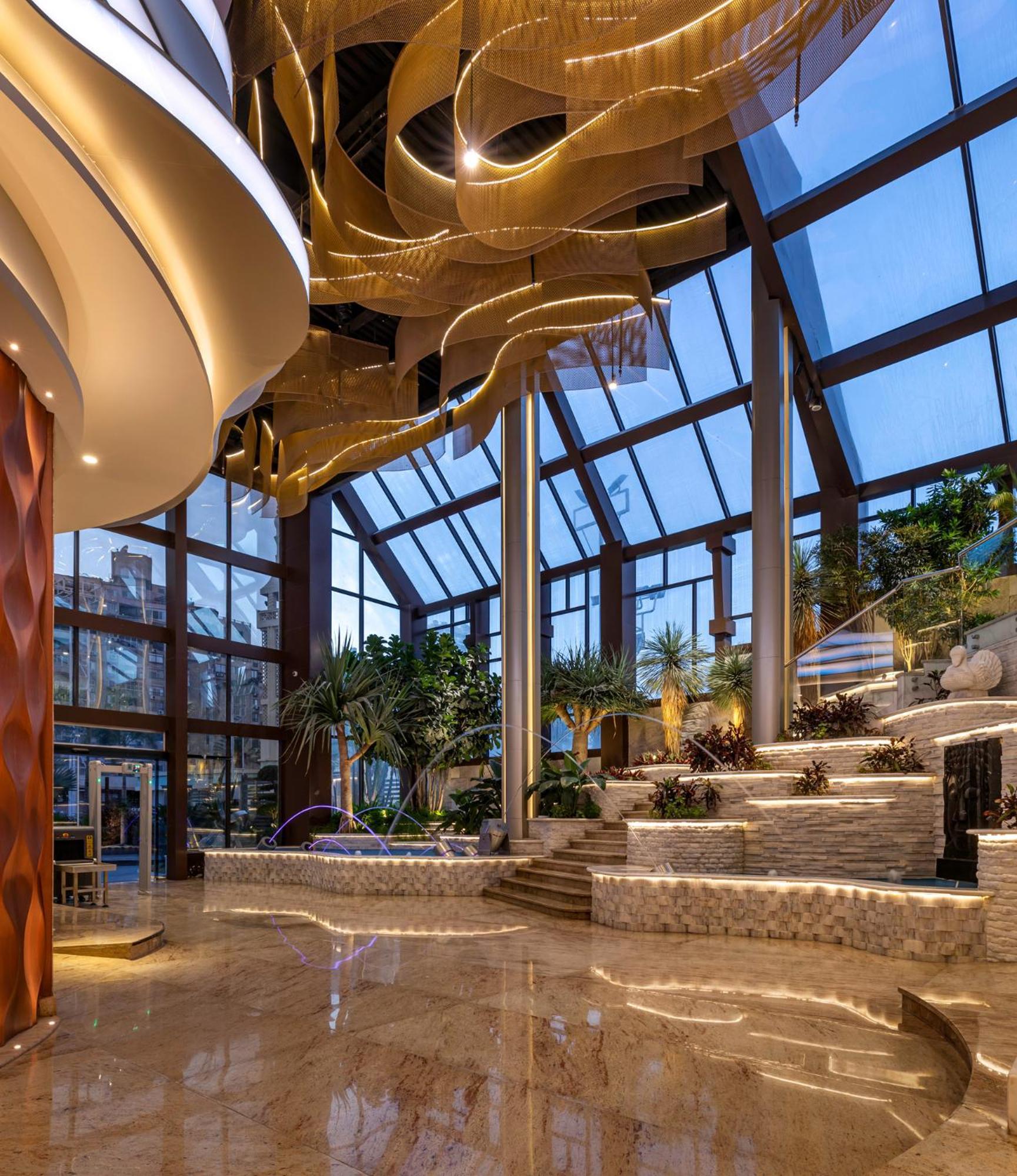 Mirage Hotel & Conference Center Александрия Экстерьер фото The interior of the hotel